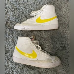 Nike Blazer Mid ‘77 Shoes